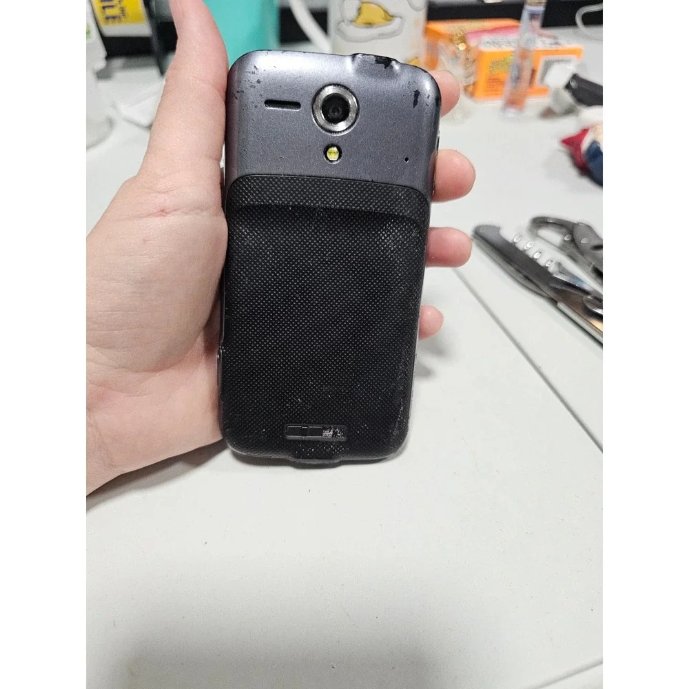 Kyocera Hydro Edge C5215, waterproof smartphone y2k